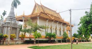Traditional architecture of Kien Svay Krau Pagoda in Kandal, Cambodia, visited on a day trip with Phnom Penh Taxi Driver.