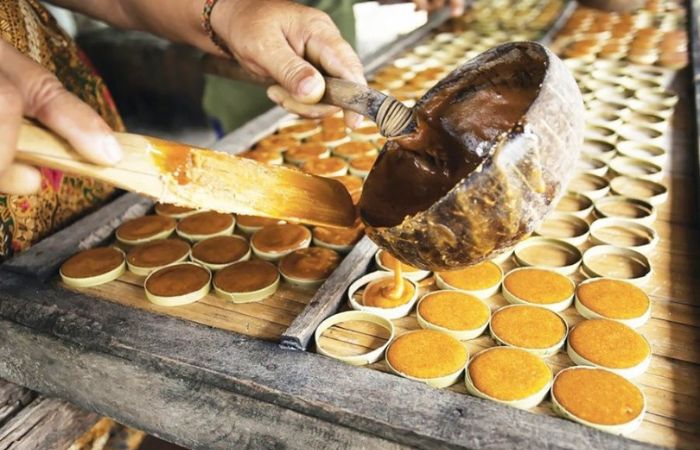 Palm Sugar and Palm wine  Palm Sugar attractions in Cambodia