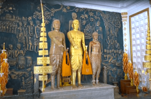 Museum, Nak Ta Khleang Moeung Shrine and Floating Village