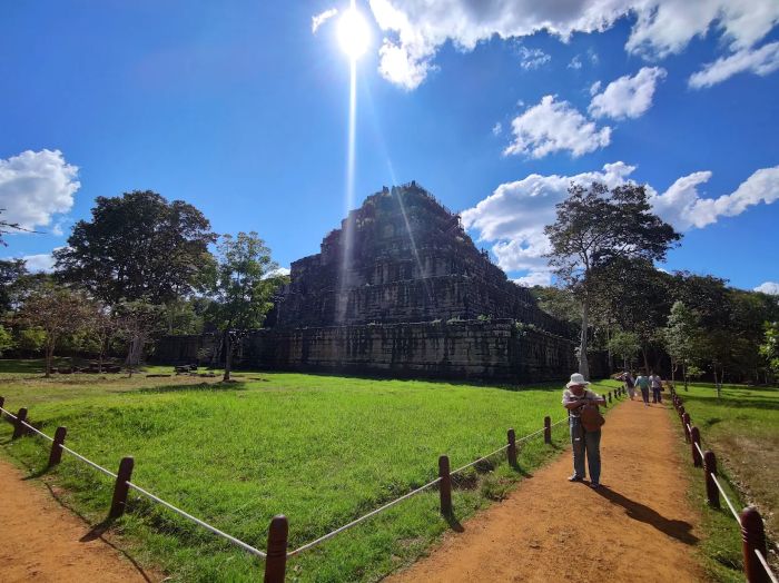 Koh ker – Preah Vihear (Pyramid) attractions in Cambodia