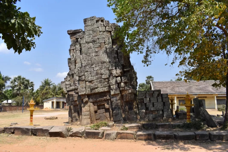 Prasat Kuk Rokar attractions in Cambodia