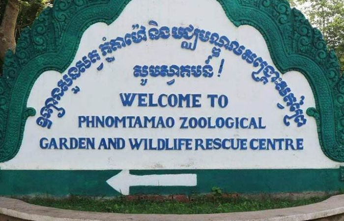 Phnom Tamao zoo attractions in Cambodia