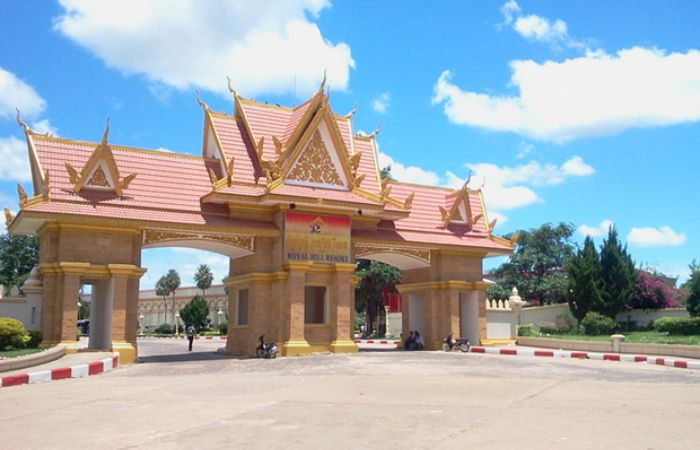 O smach attractions in Cambodia