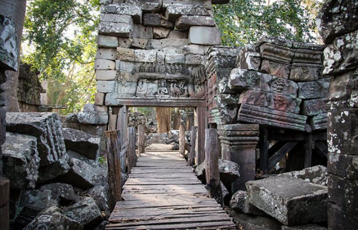 Prasat Kampong Preah attractions in Cambodia