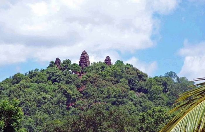 Phnom Banan attractions in Cambodia