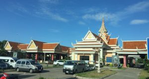 Bavet International Border crossing in Svay Rieng, Cambodia, with private taxi transport provided by Phnom Penh Taxi Driver.
